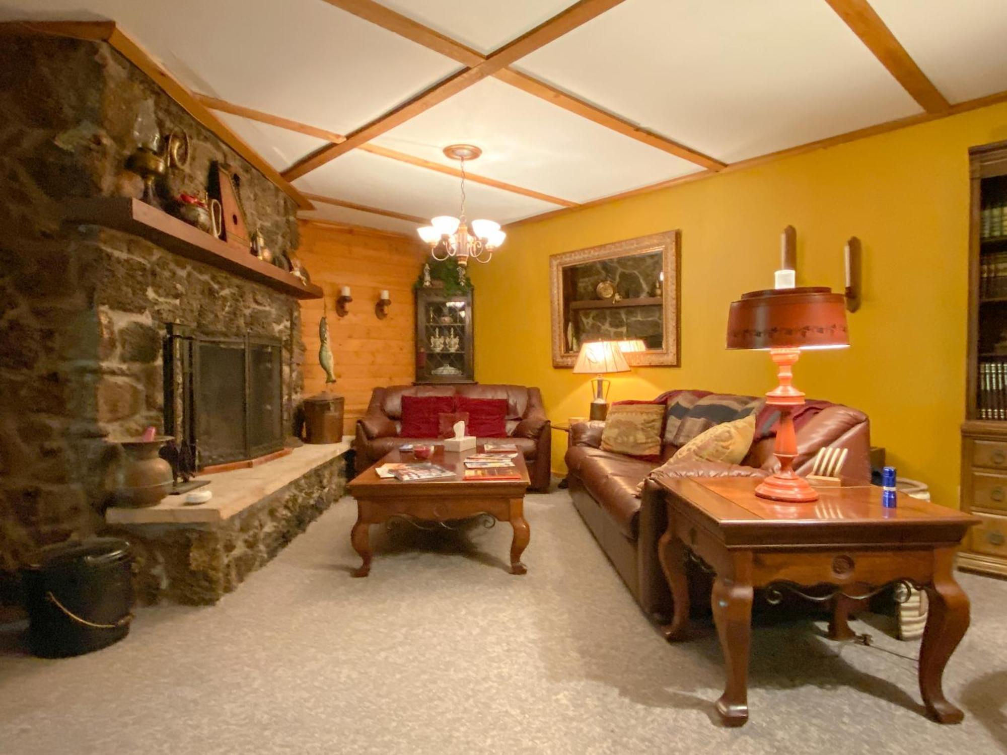 Country Sunshine Bed And Breakfast Hermosa Exterior photo