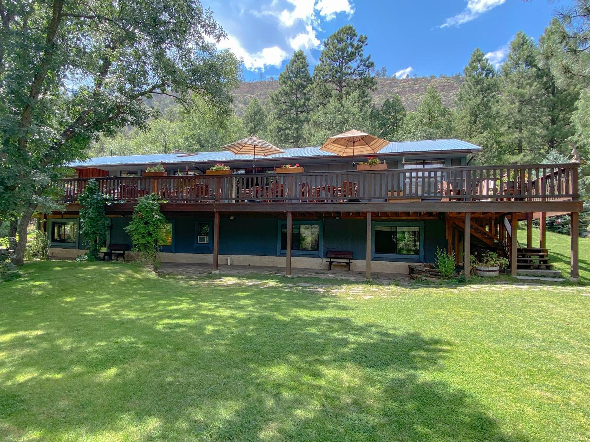 Country Sunshine Bed And Breakfast Hermosa Exterior photo
