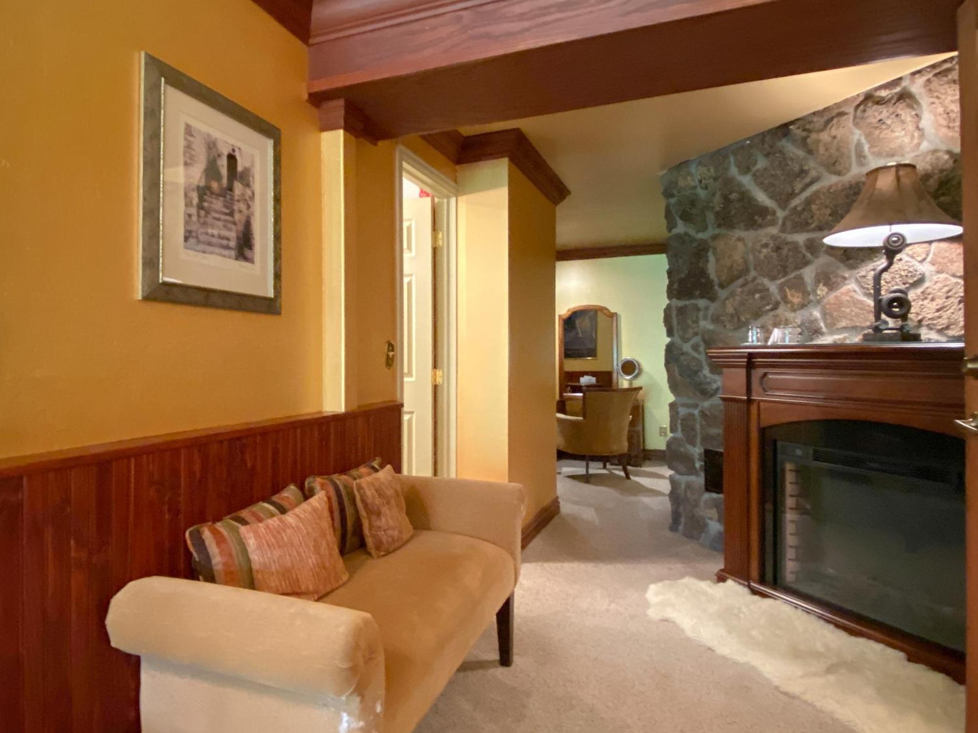 Country Sunshine Bed And Breakfast Hermosa Room photo